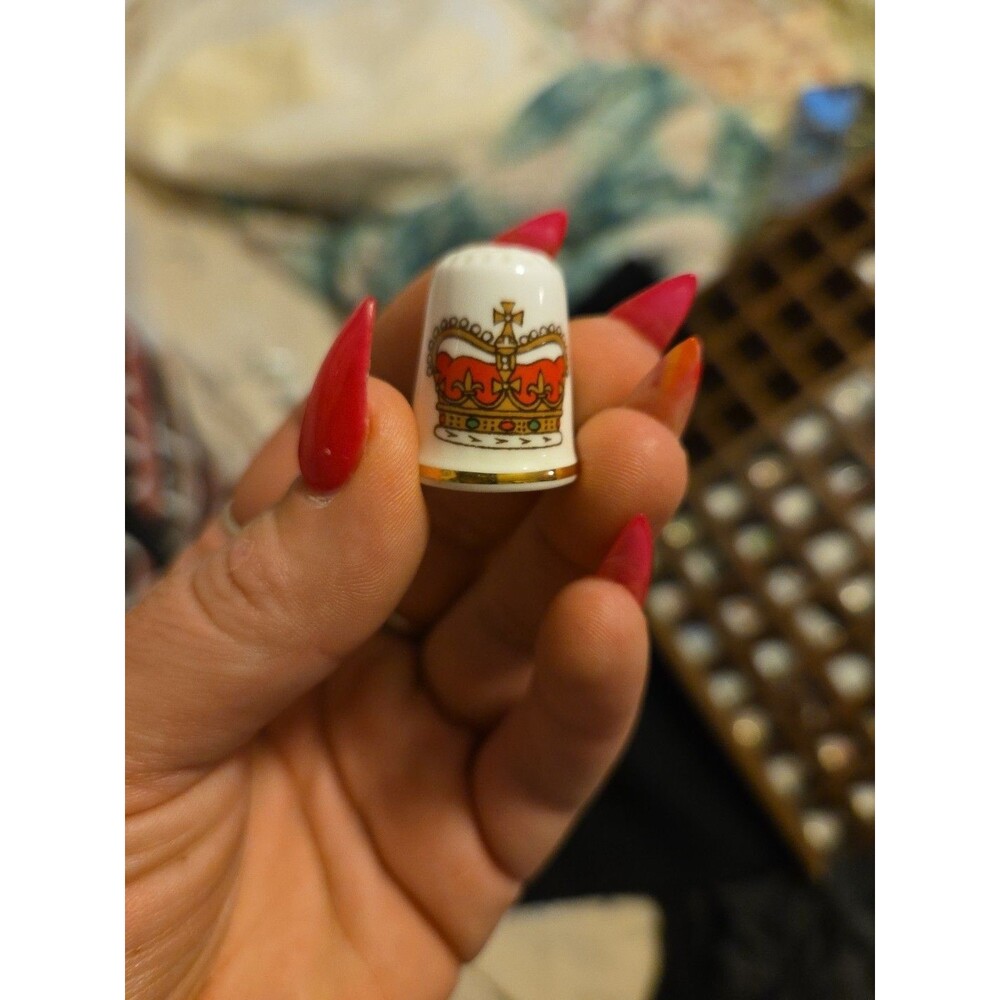 Vintage Countless Porcelain Thimble with Gold Trim Made In England